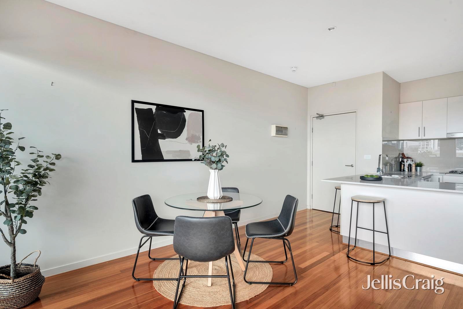 205/24-26 Merri Street, Brunswick image 6
