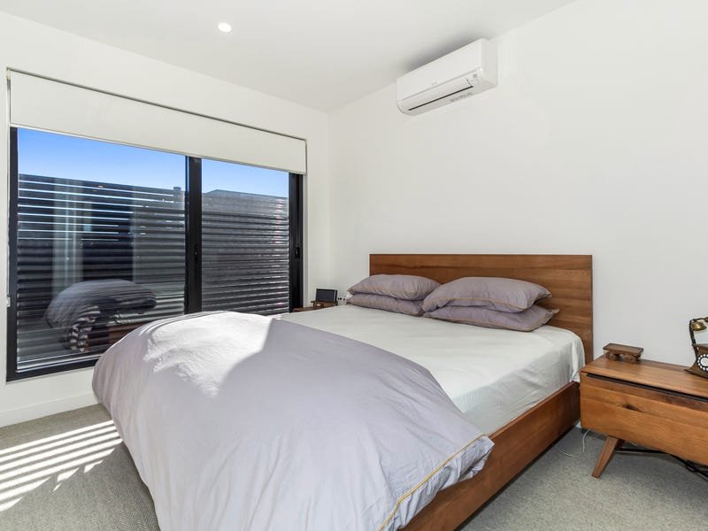 Property Gallery Thumbnail 4