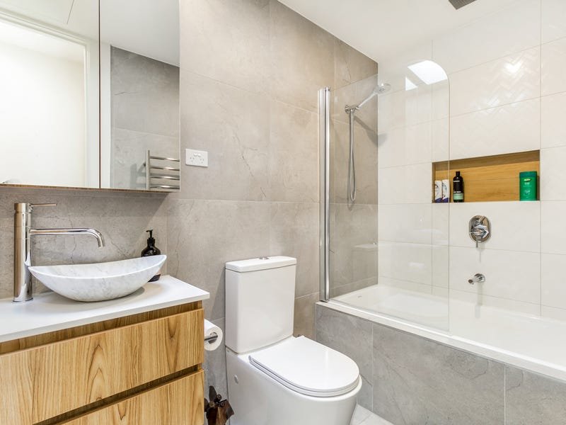 Property Gallery Thumbnail 5