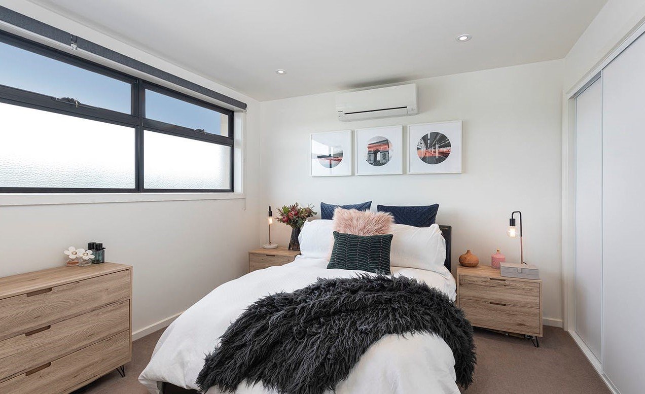 Property Gallery Thumbnail 3