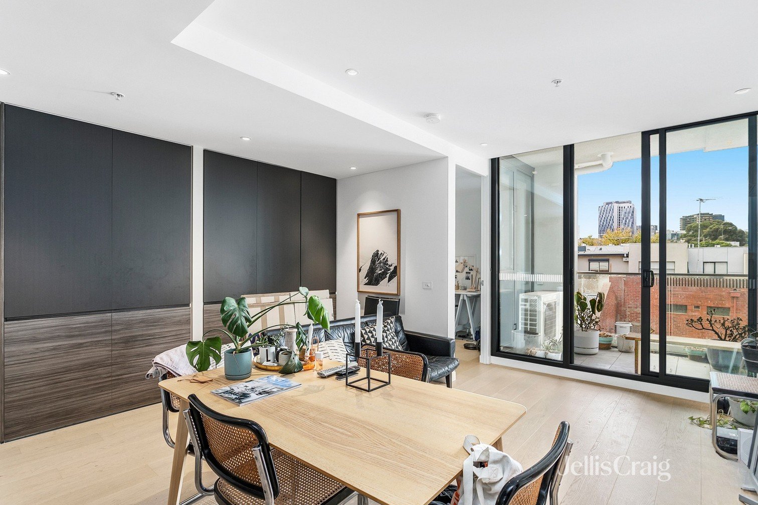 205/33-35 Arden Street, North&nbsp;Melbourne image 4