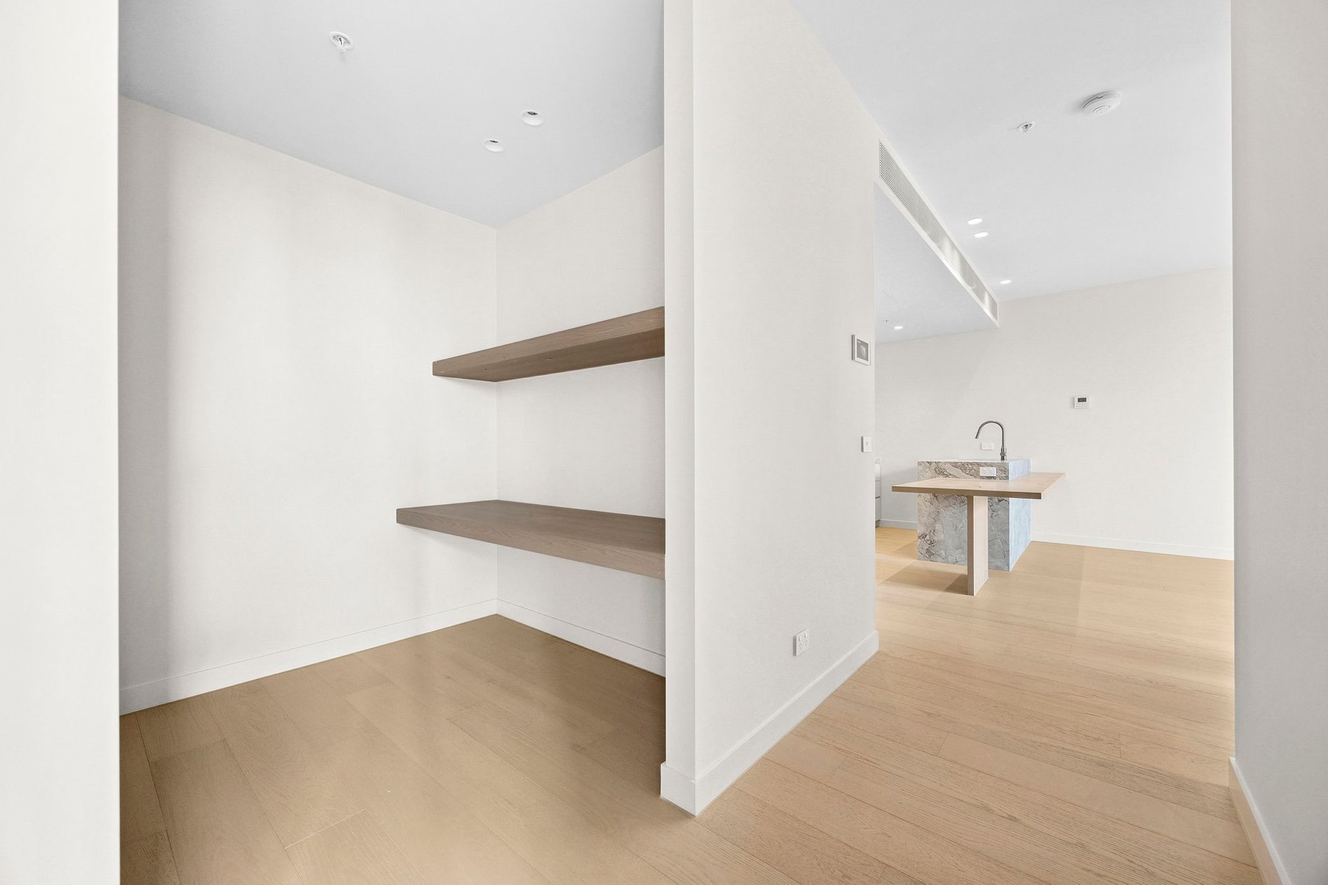 205/39 Bay Street, Rippleside image 8