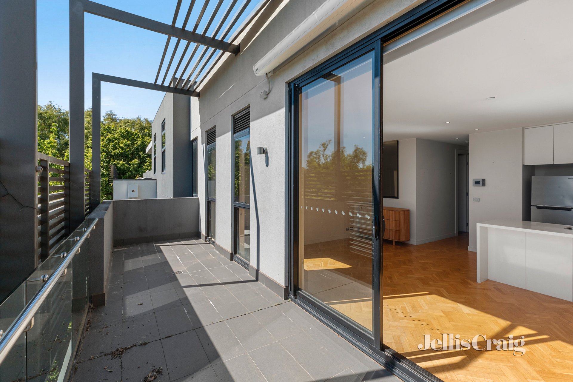 205/39 Riversdale Rd, Hawthorn image 3