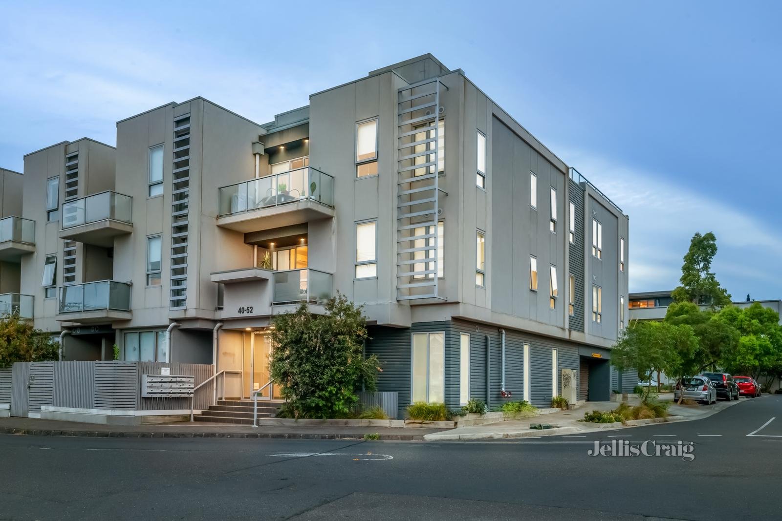 205/40-52 Percy Street, Brunswick image 2