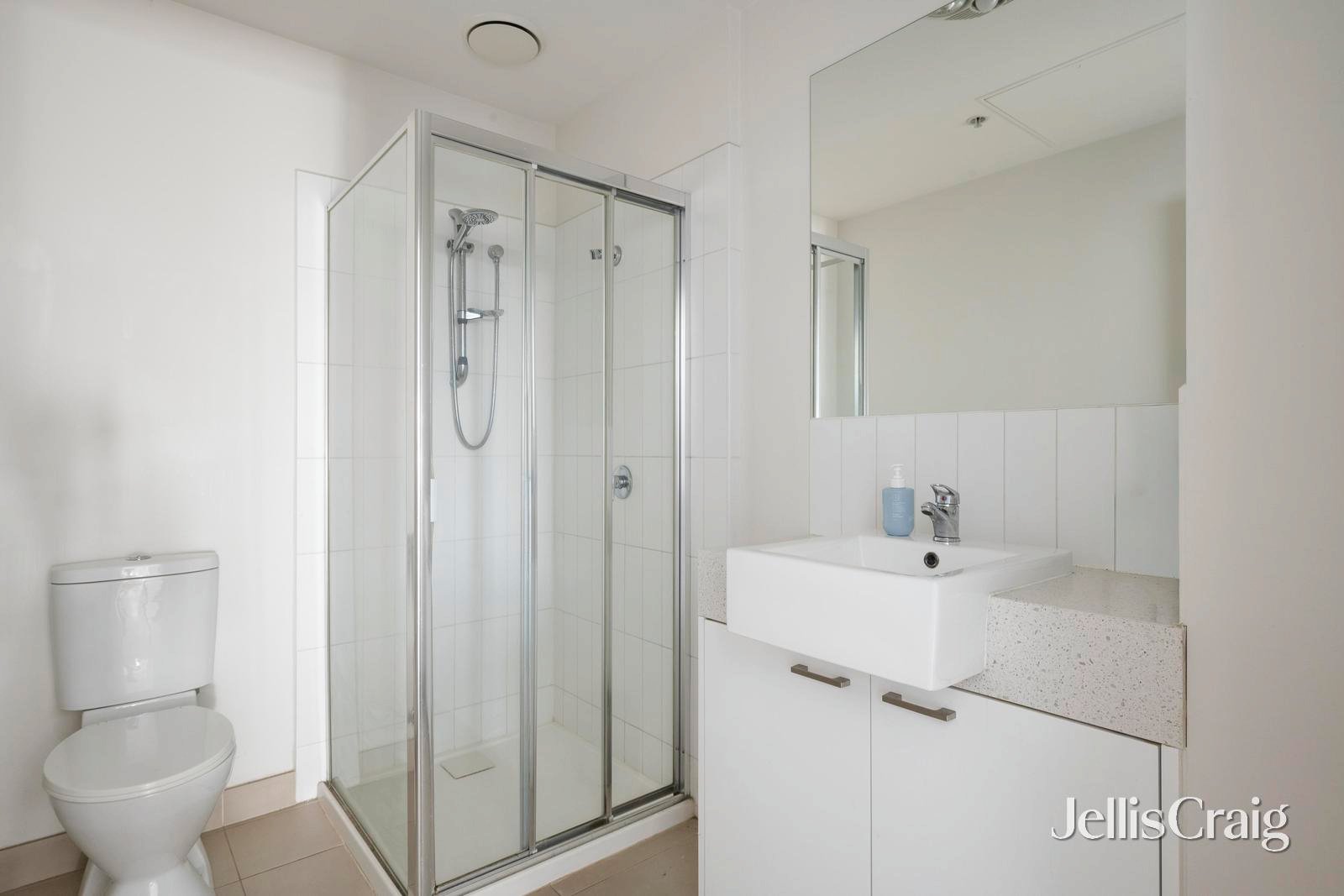 205/40 Burgundy Street, Heidelberg image 7