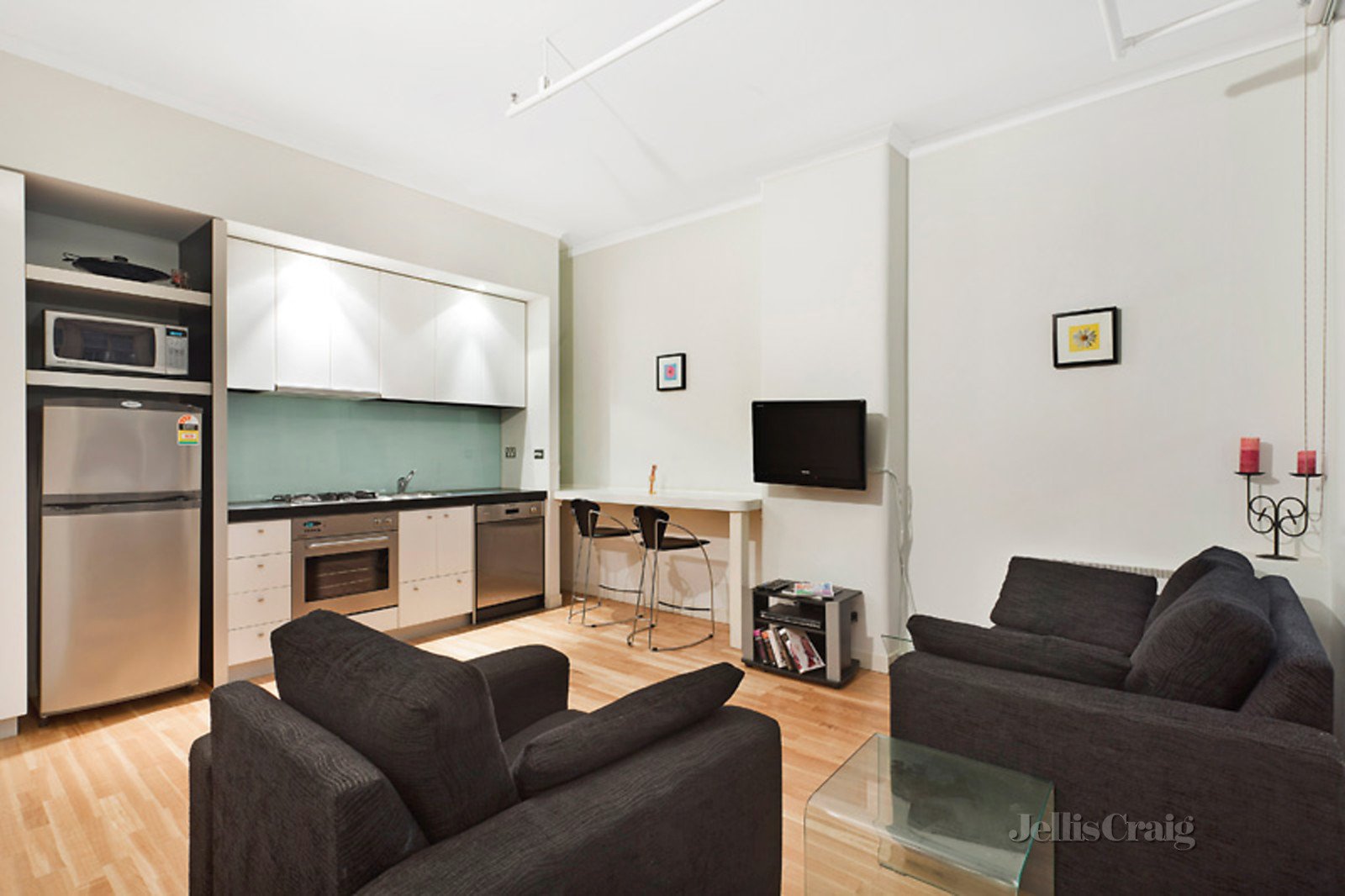 205/422 Collins Street, Melbourne image 3