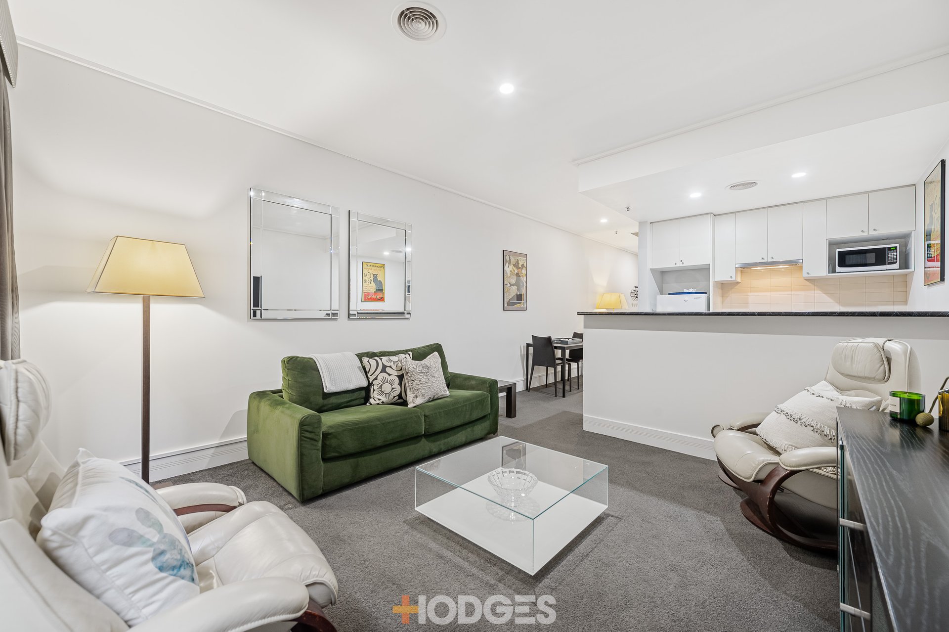 205 / 442 St Kilda Road MELBOURNE