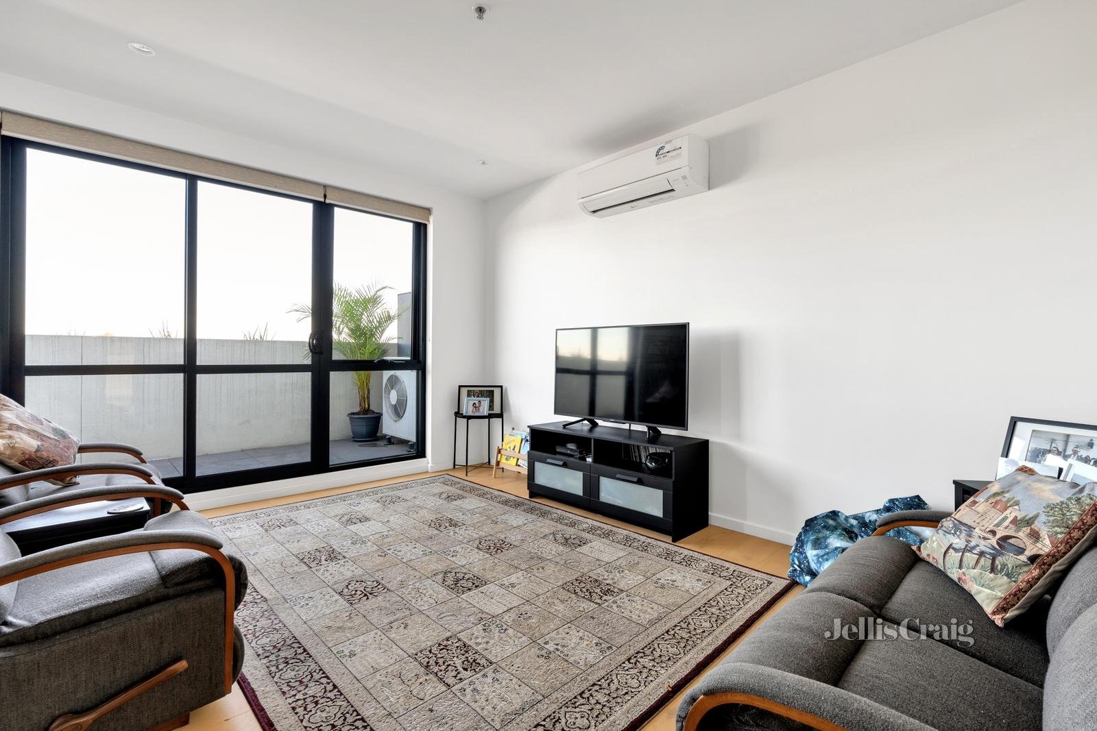 205/446 Moreland Road, Brunswick West image 4