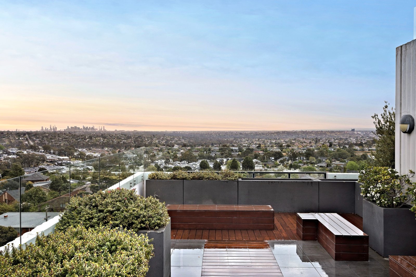Property Gallery - Main Image