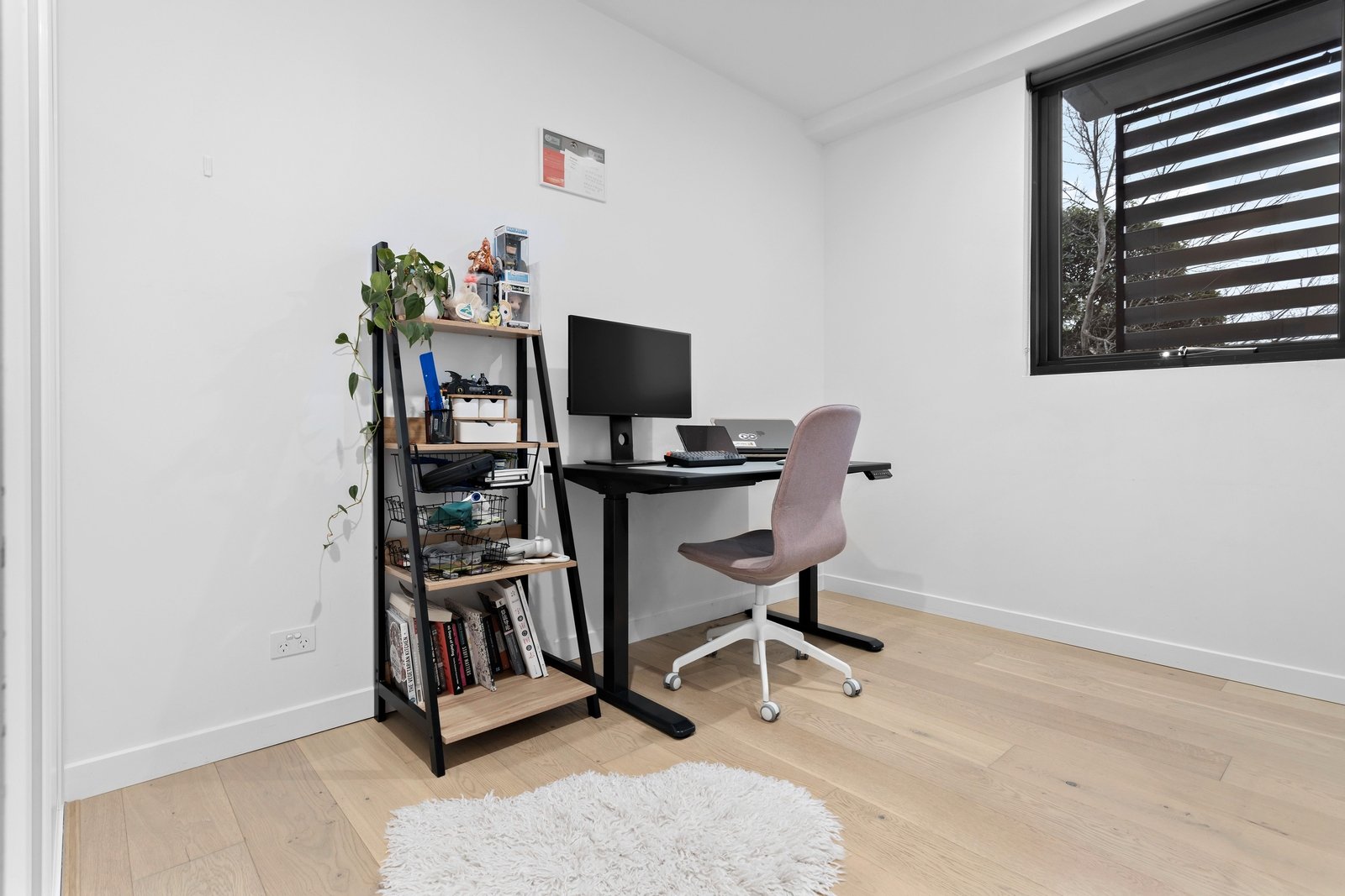 Property Gallery Thumbnail 5
