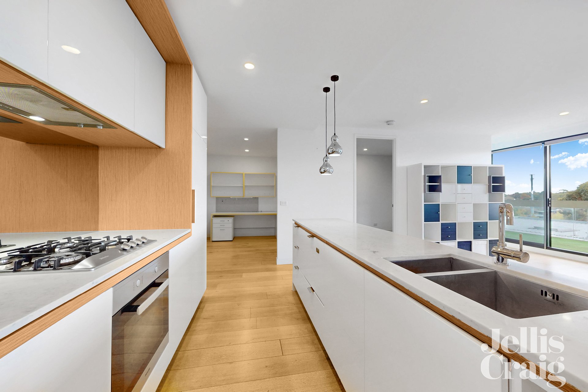 205/629 Canterbury Road, Surrey&nbsp;Hills image 3