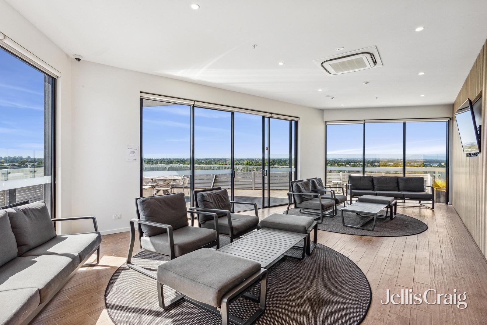 205/7 Balcombe Road, Mentone image 14