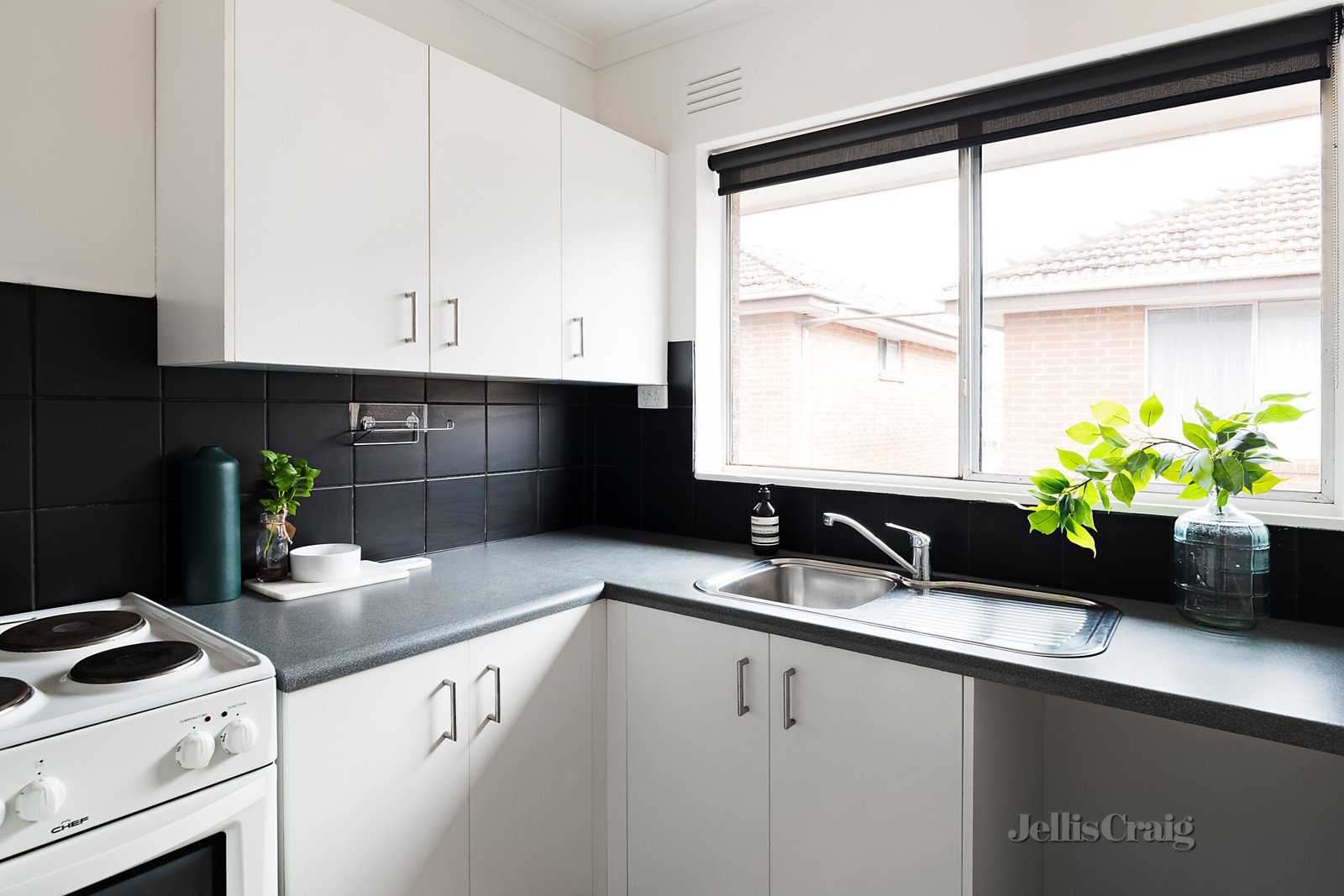 20/57 Caroline Street, Clifton Hill image 3