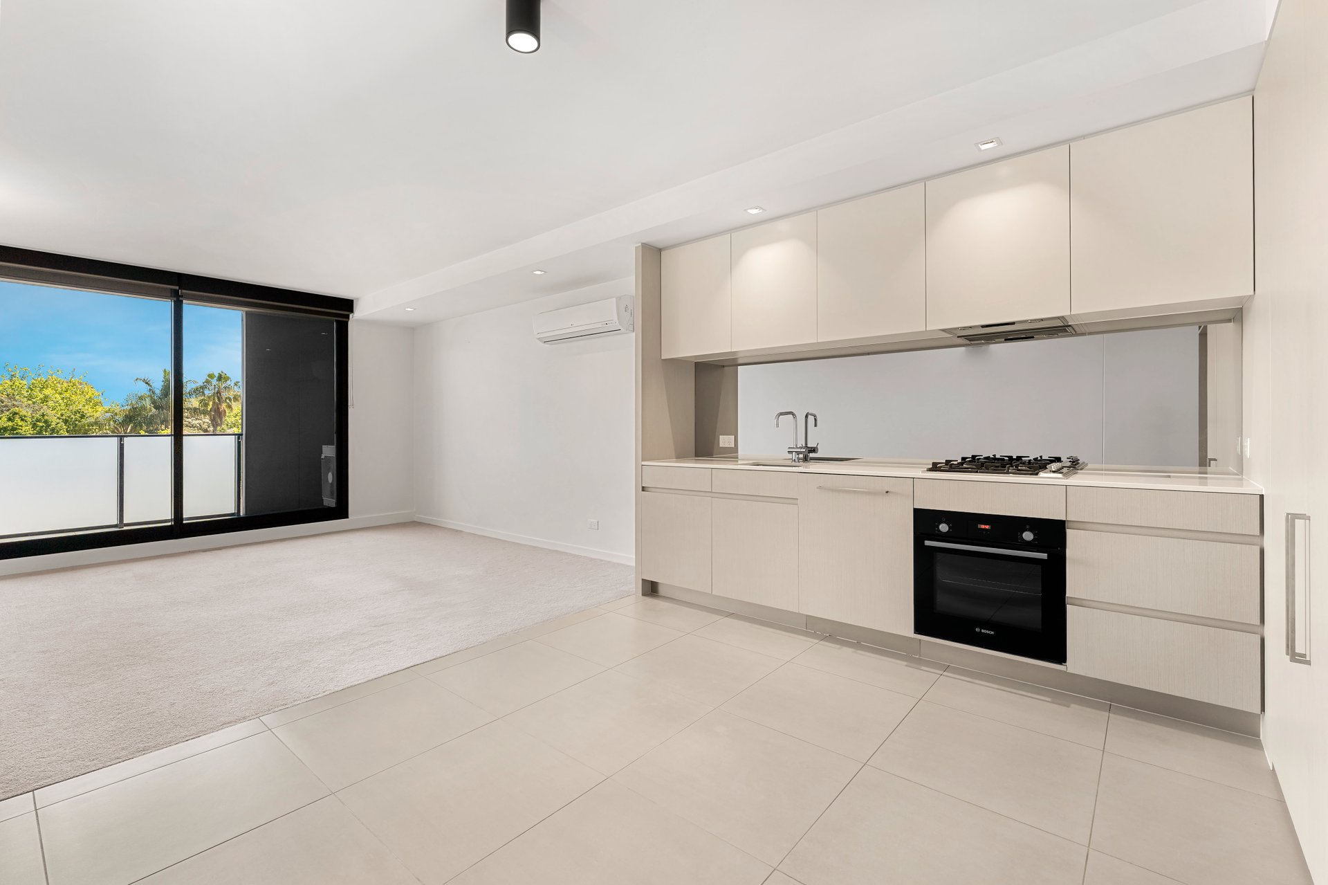 205/862 Glenferrie Road, Hawthorn image 1