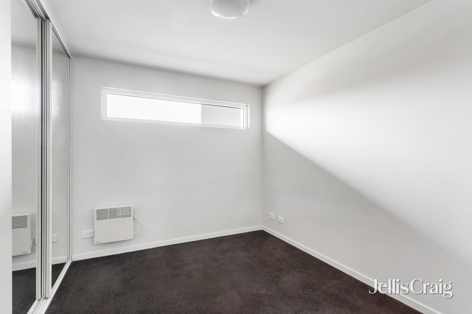 205/95 Warrigal Road, Hughesdale image 6