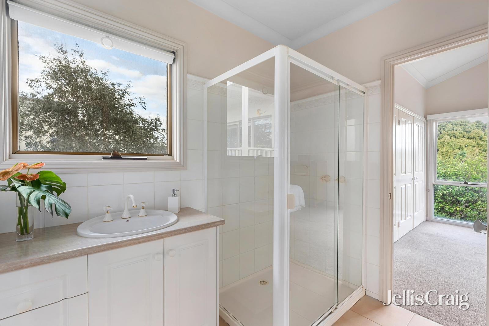 206 Beach Road, Black Rock image 14