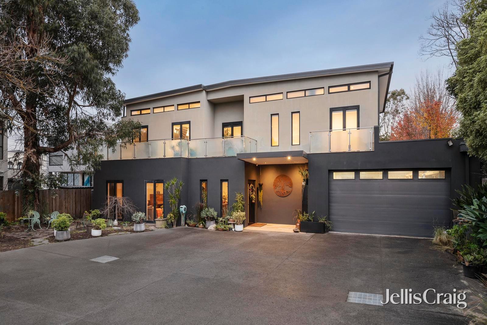 206 Belmore Road, Balwyn image 1