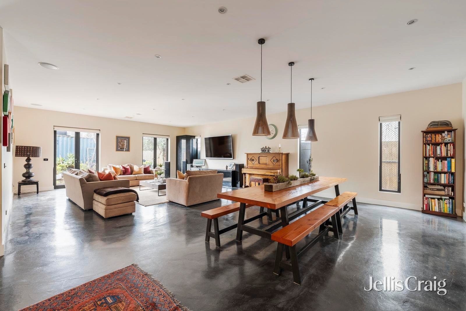 206 Belmore Road, Balwyn image 2