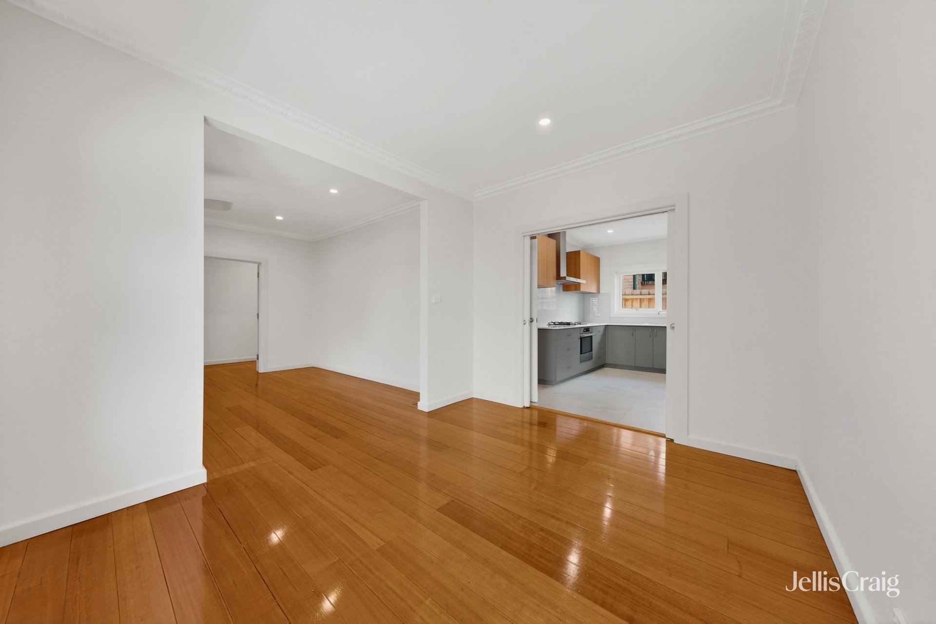 206 Huntingdale Road, Huntingdale image 6