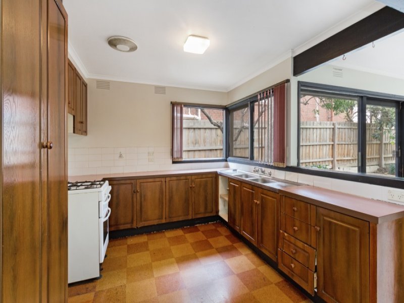 206 Manningham Road, Bulleen image 8