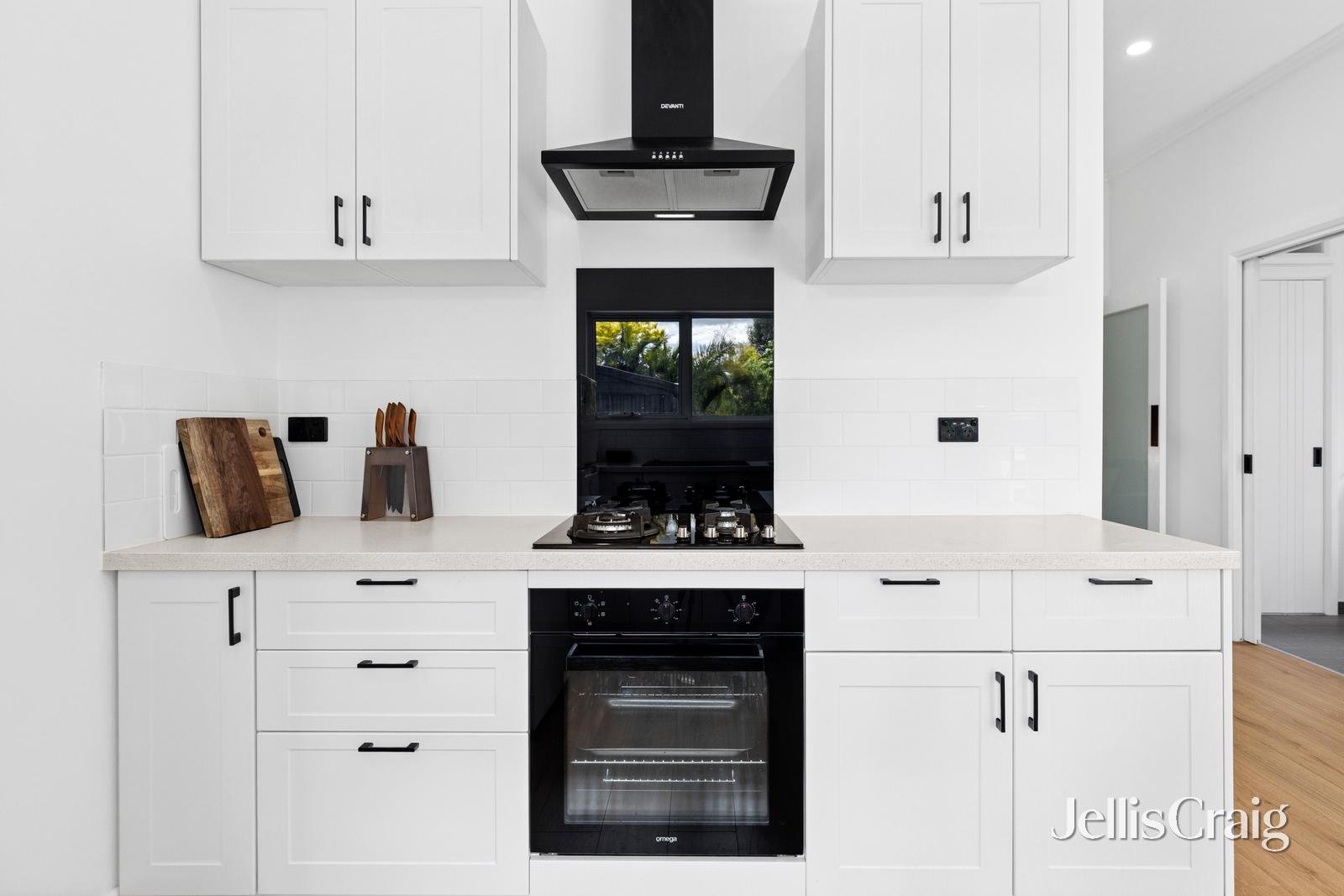 206 Pleasant Street South, Newington image 4