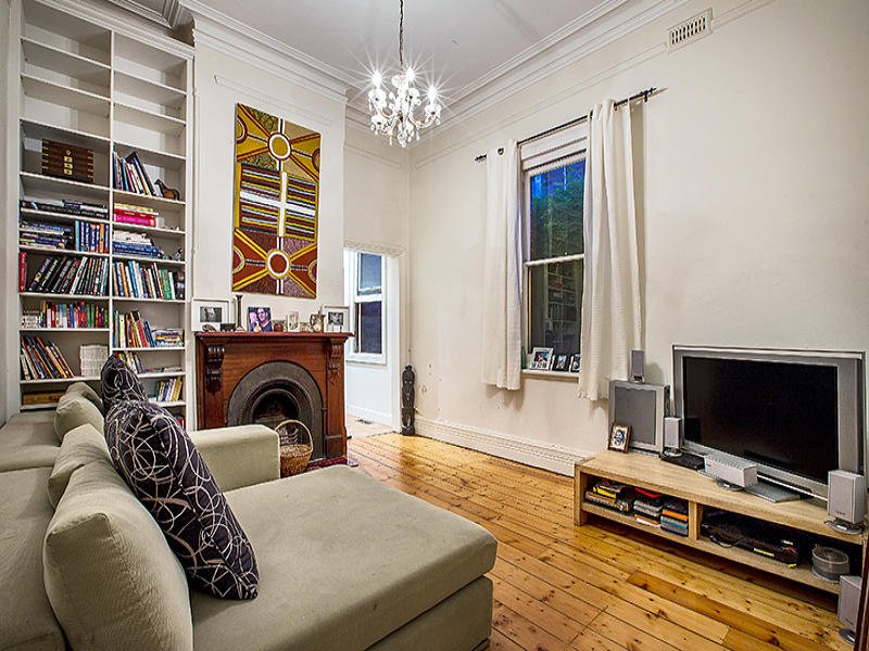 206 Richardson Street, Middle Park image 2
