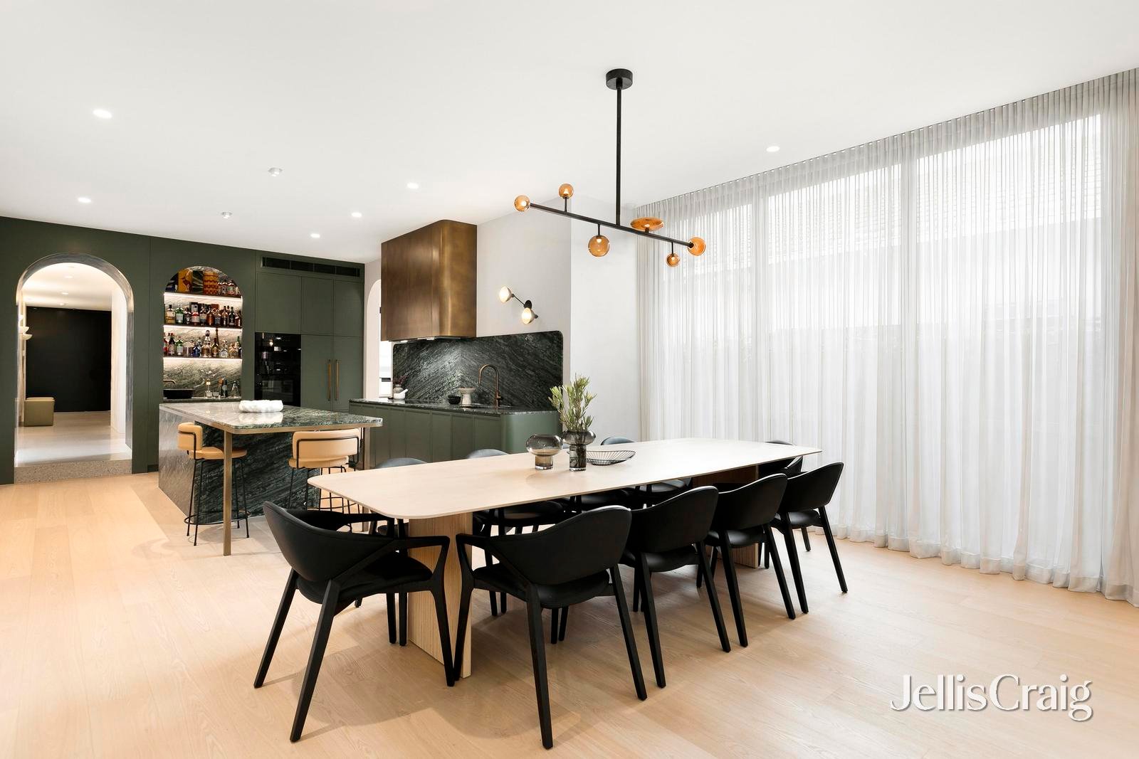 206 Tennyson Street, Elwood image 5