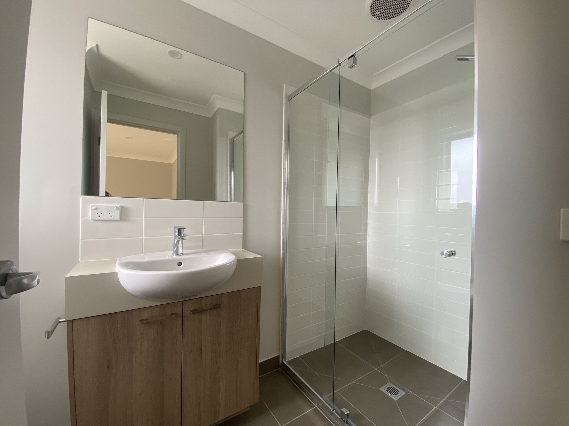 20/61 Bailey Street, Belmont image 7