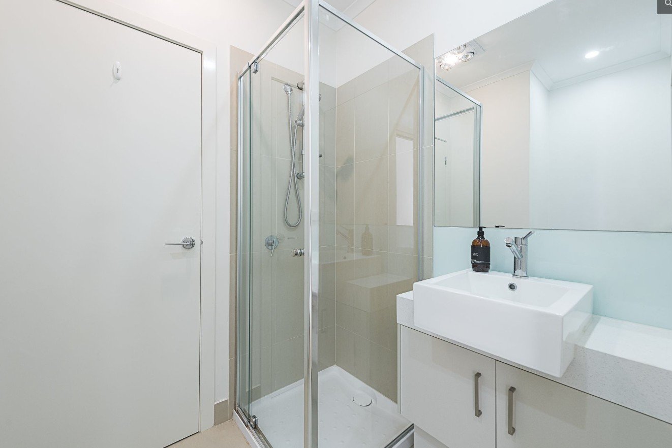 206/10 Alfrick Road, Croydon image 7