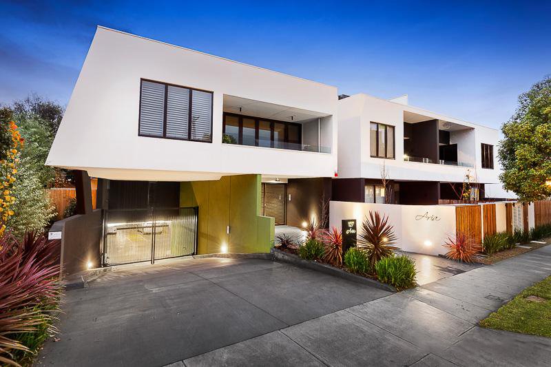 Property Gallery - Main Image