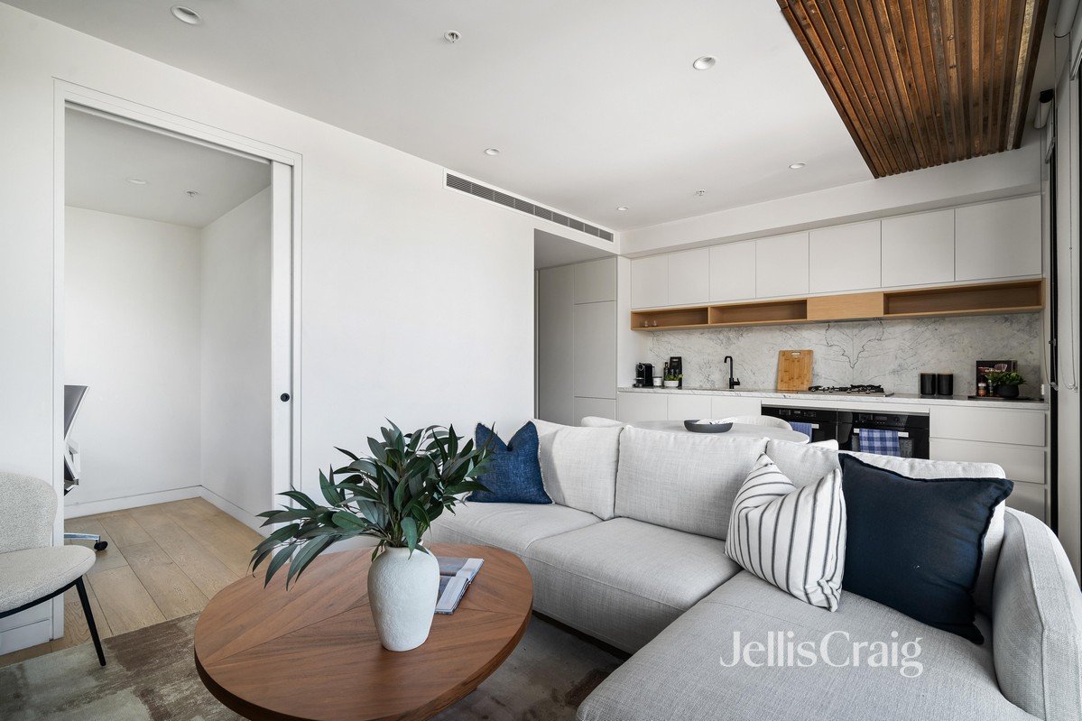 206/1273 High Street, Malvern image 2