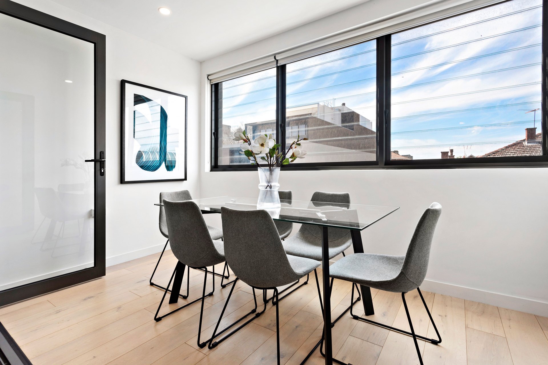 Property Gallery Thumbnail 6