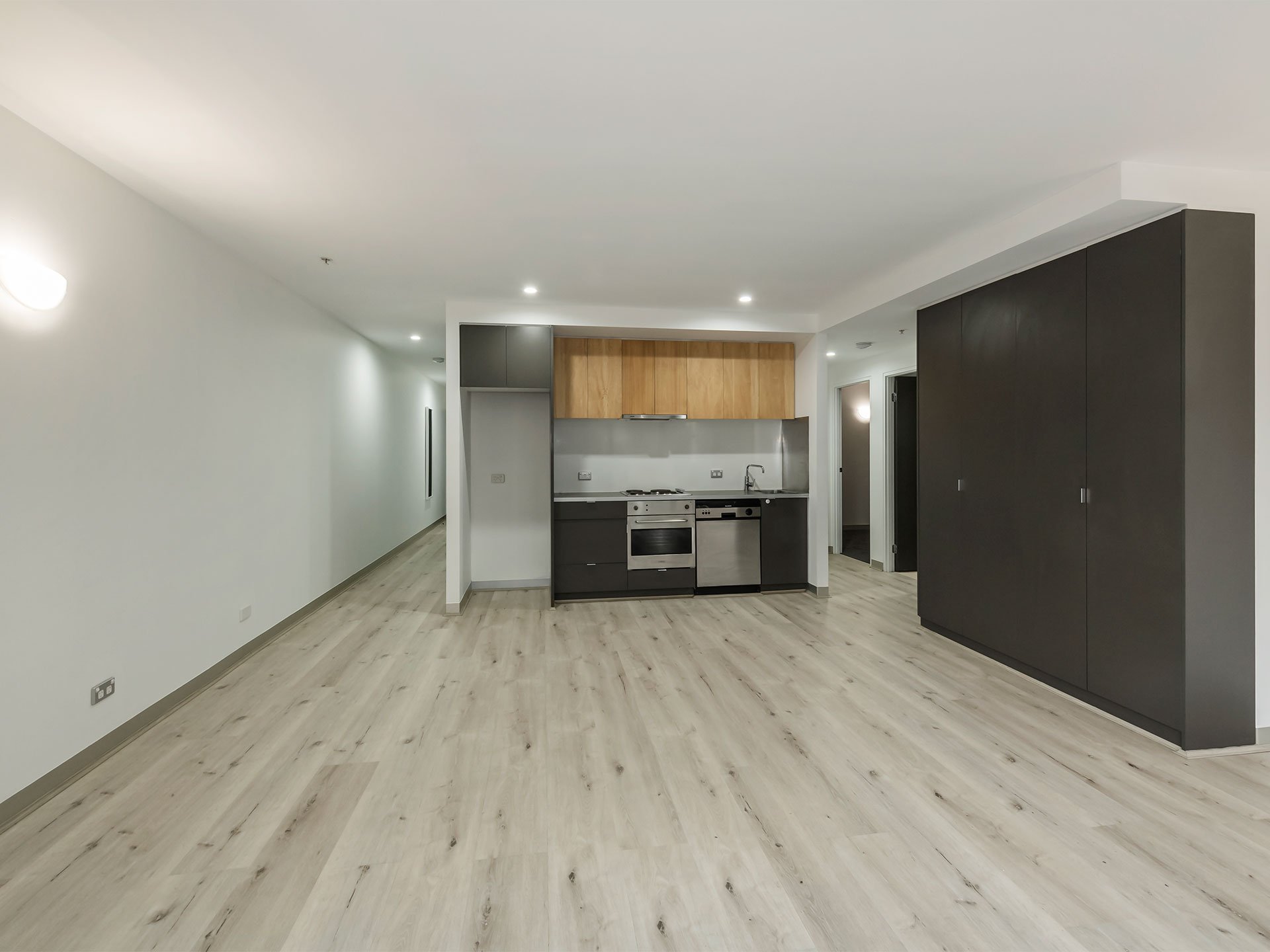 206 / 15 Pickles Street PORT MELBOURNE