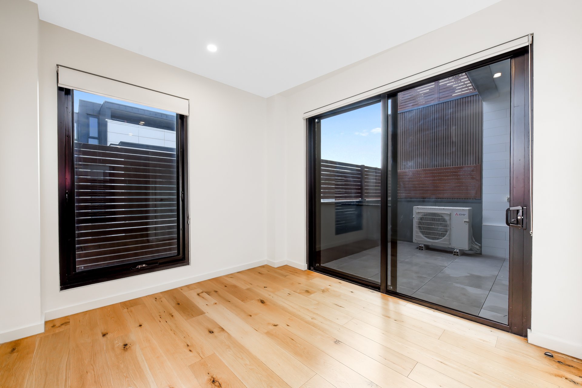 206/17 Elliot Avenue, Carnegie image 4