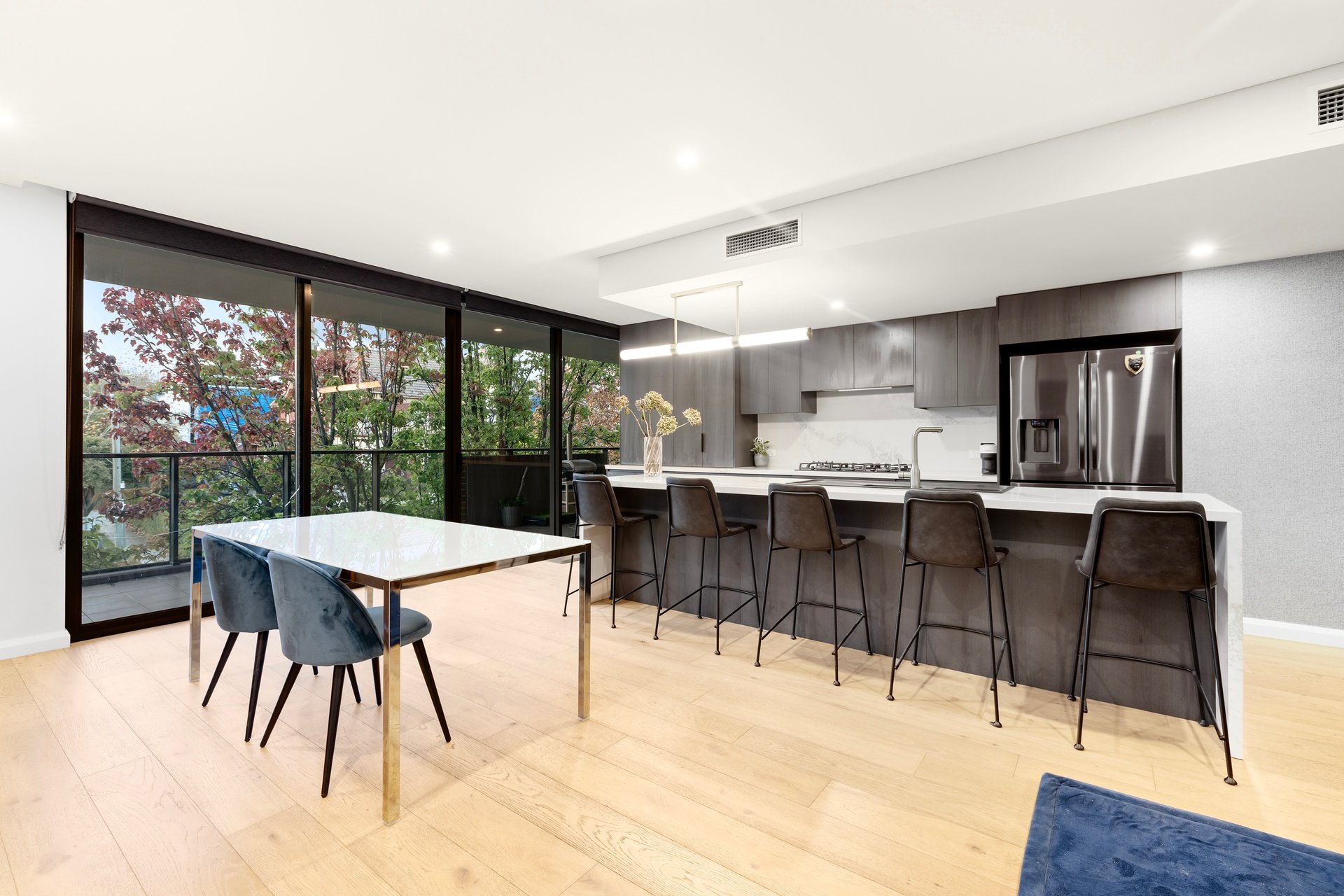 206/188 Canterbury Road, Canterbury image 2