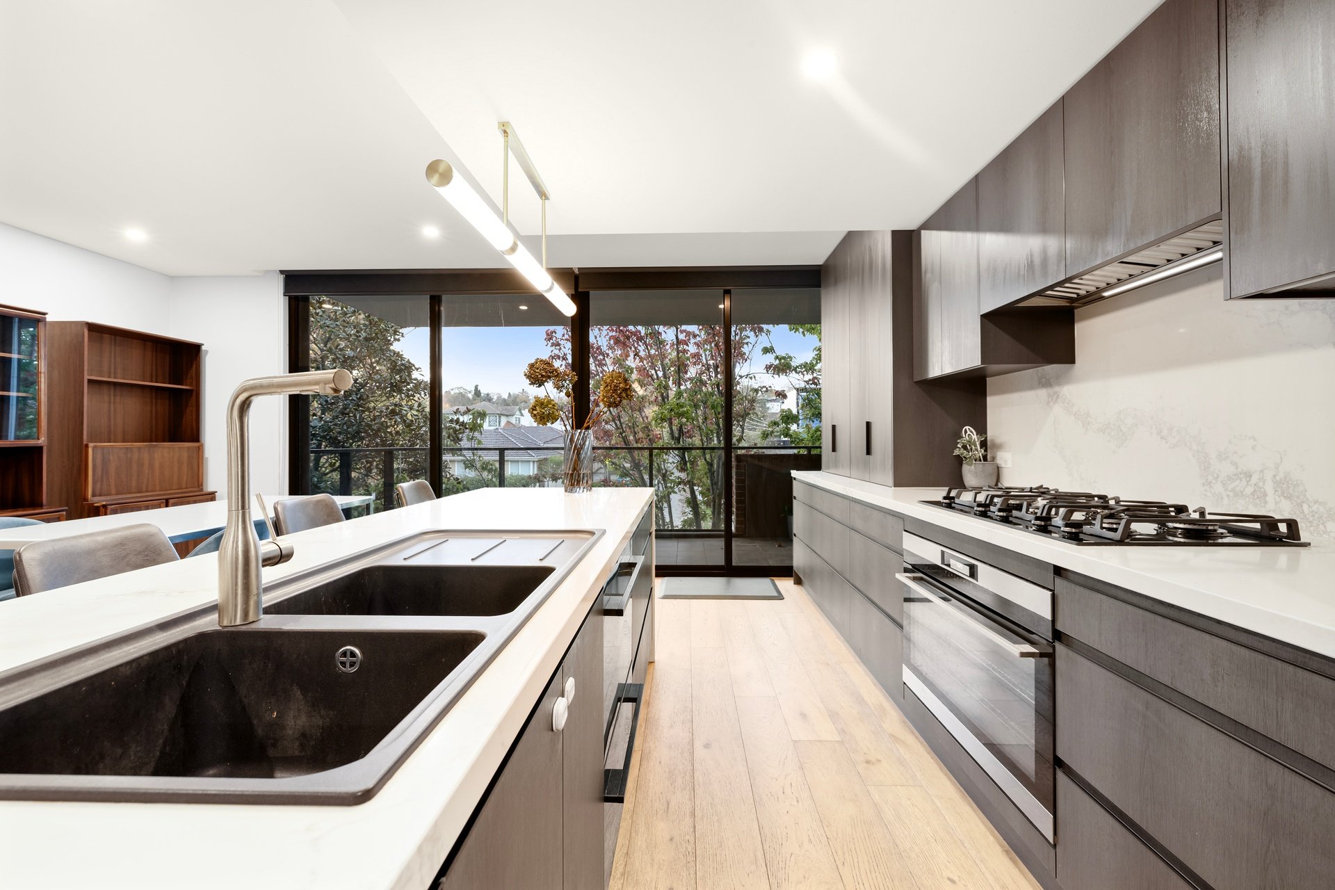 206/188 Canterbury Road, Canterbury image 4