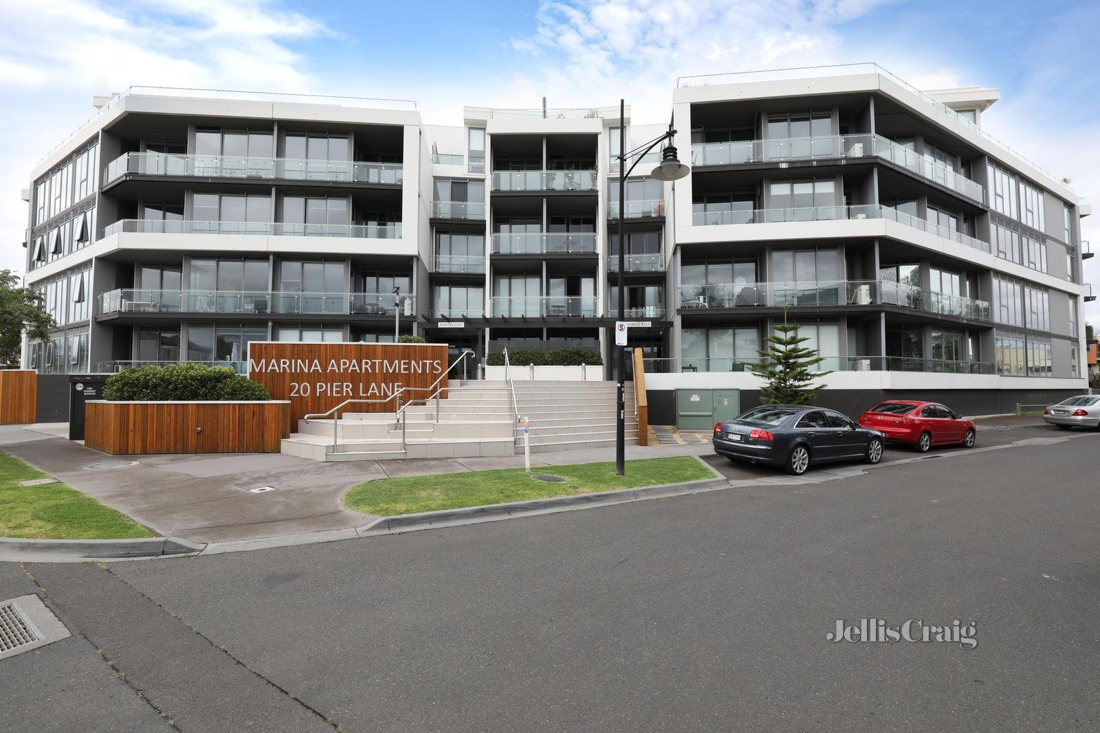 206/20 Pier Lane, Maribyrnong image 7