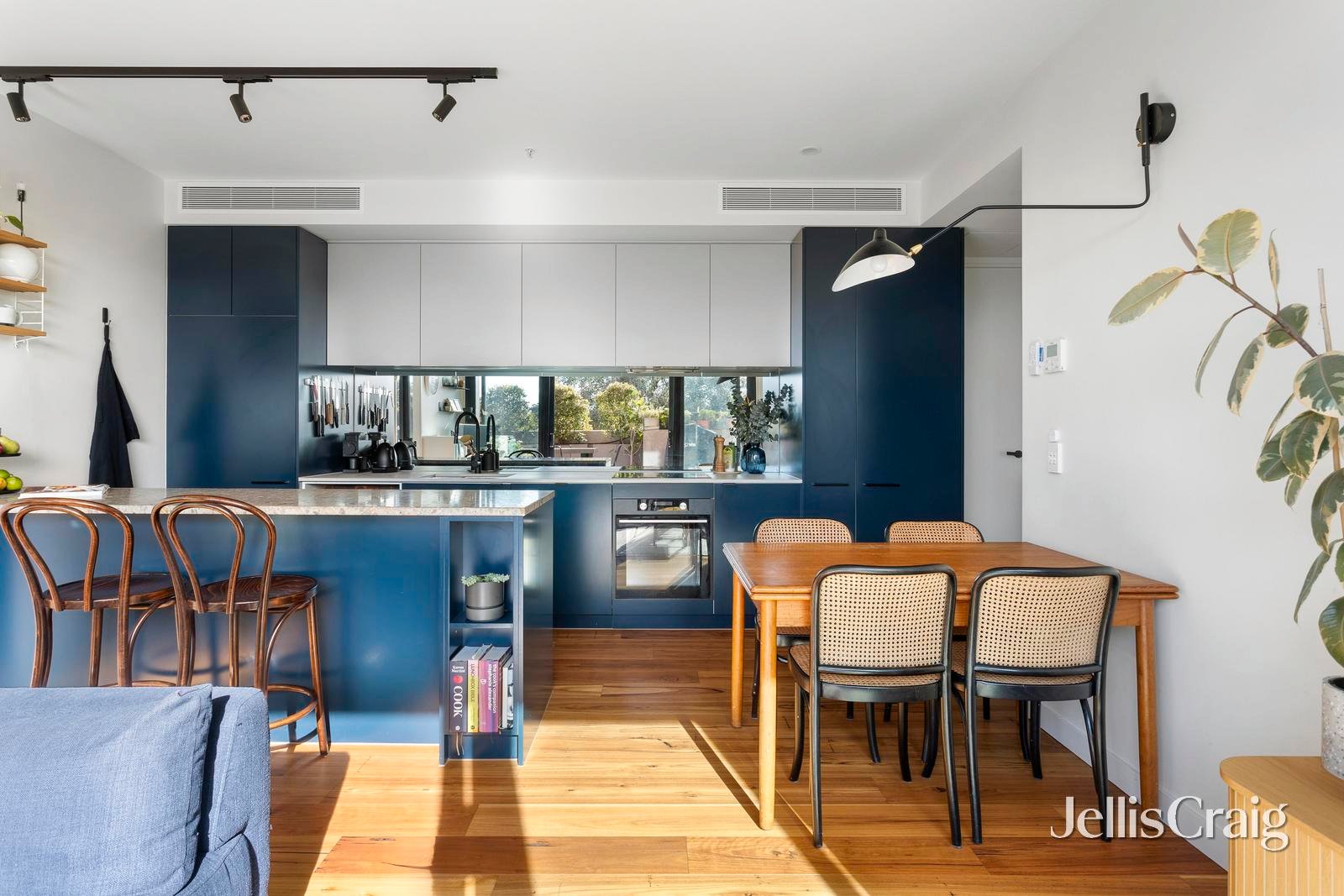 206/210 Alexandra Parade, Clifton&nbsp;Hill image 5