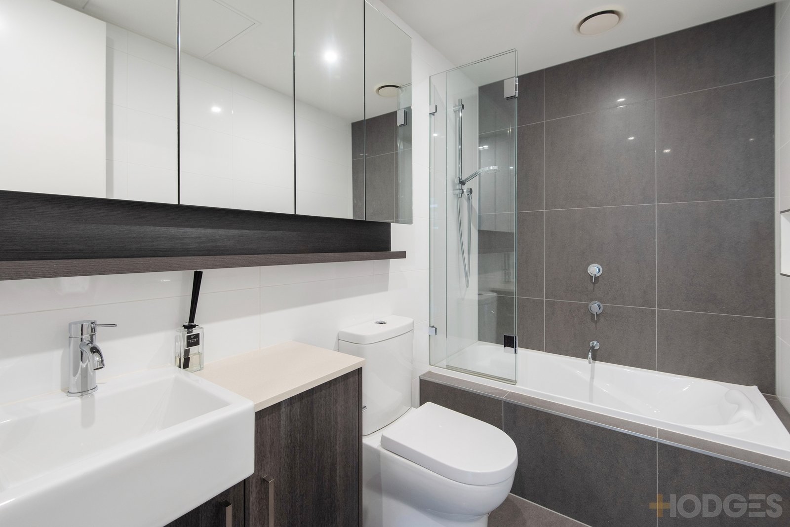 206 / 222 Bay Road Sandringham