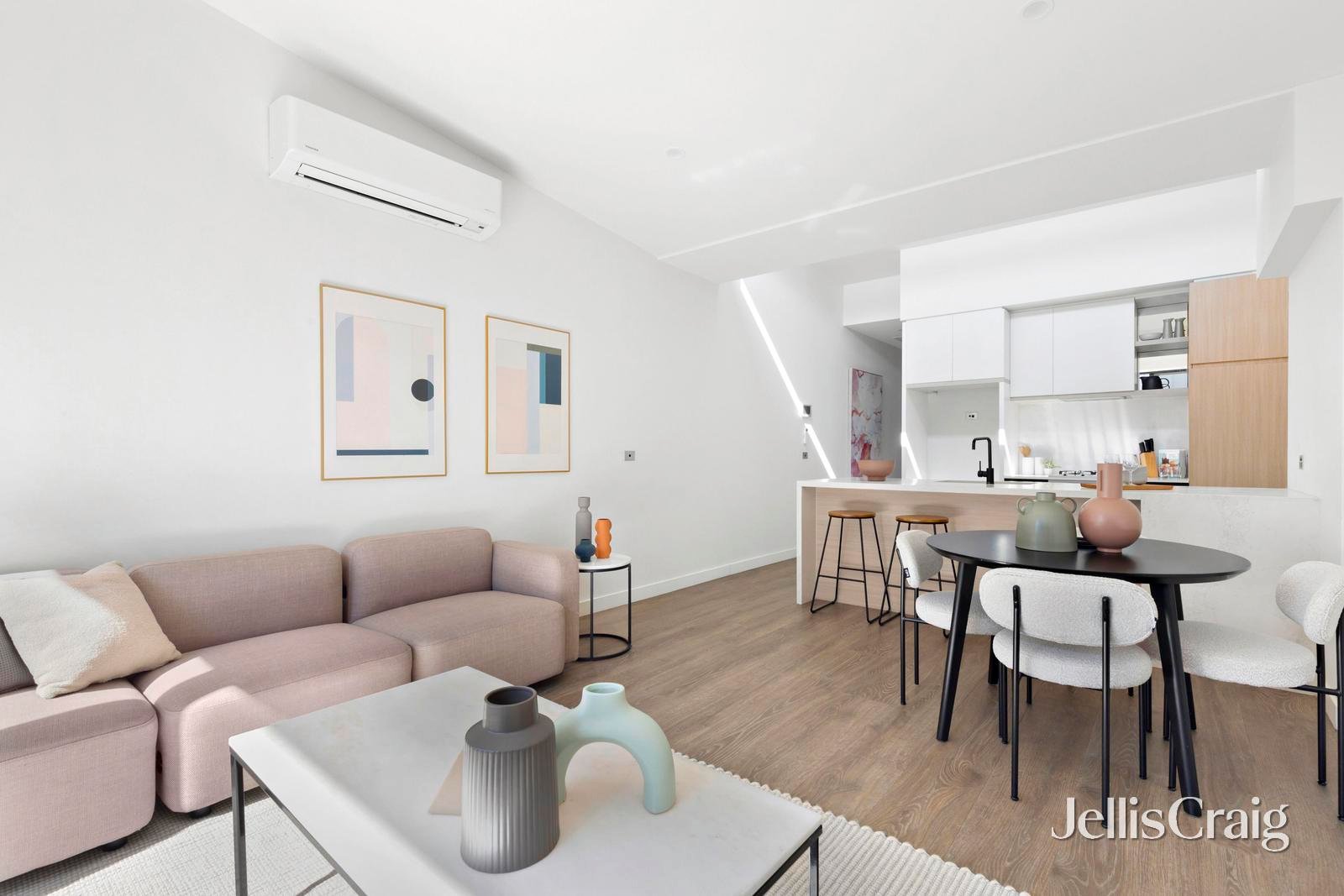 20/63 Buckley Street, Moonee Ponds image 5