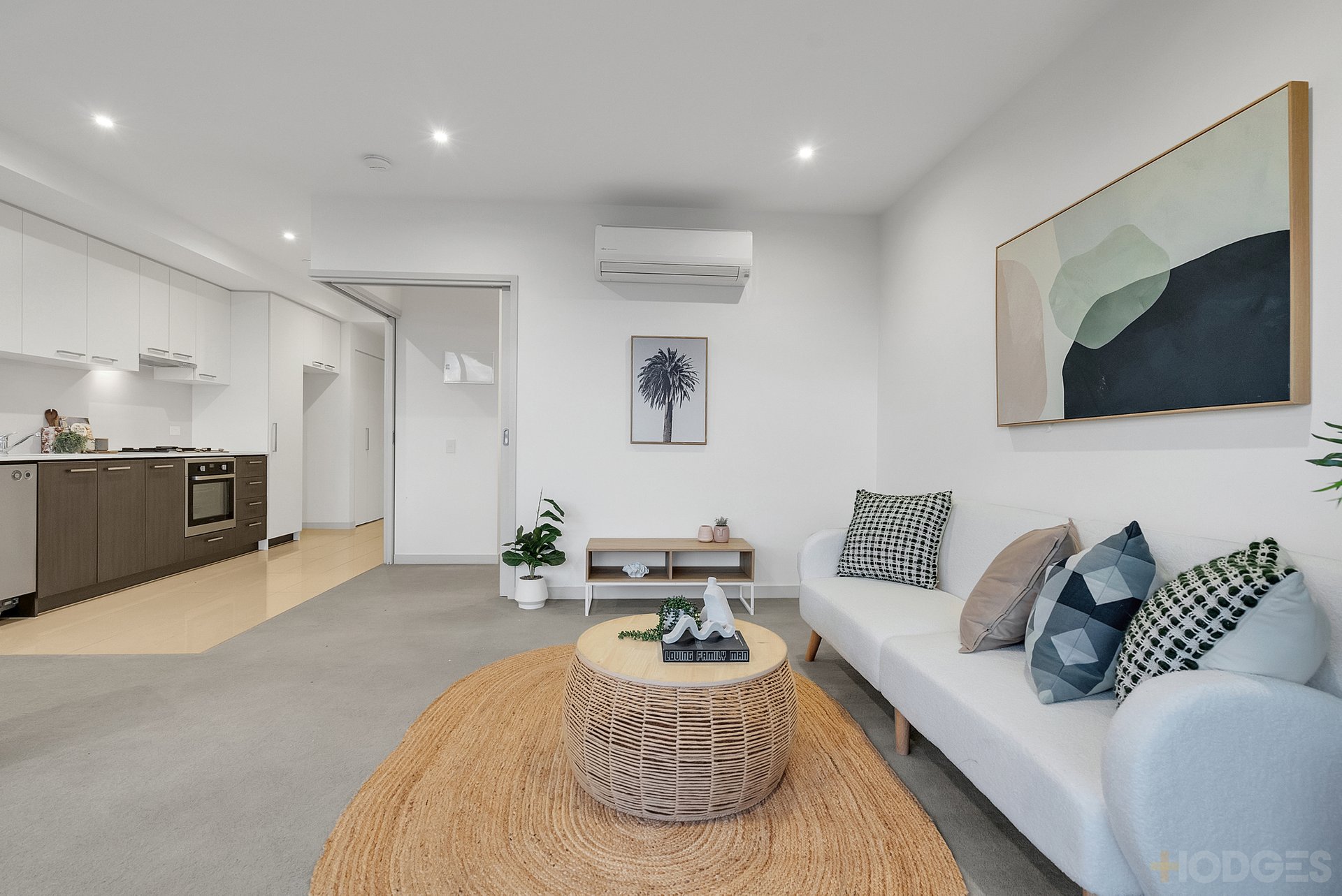 206 / 3 Sandbelt Close Heatherton