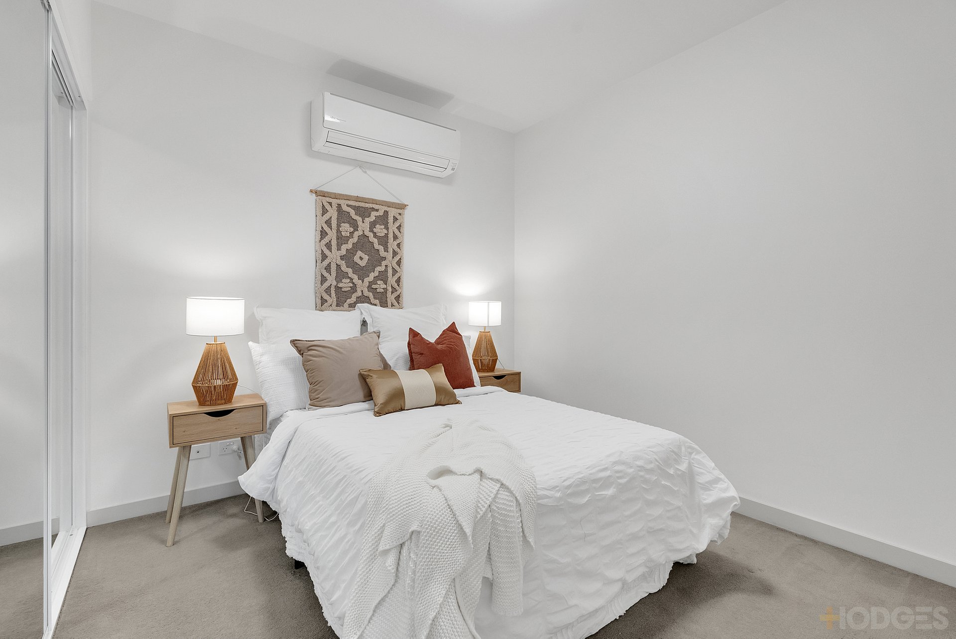 206 / 3 Sandbelt Close Heatherton