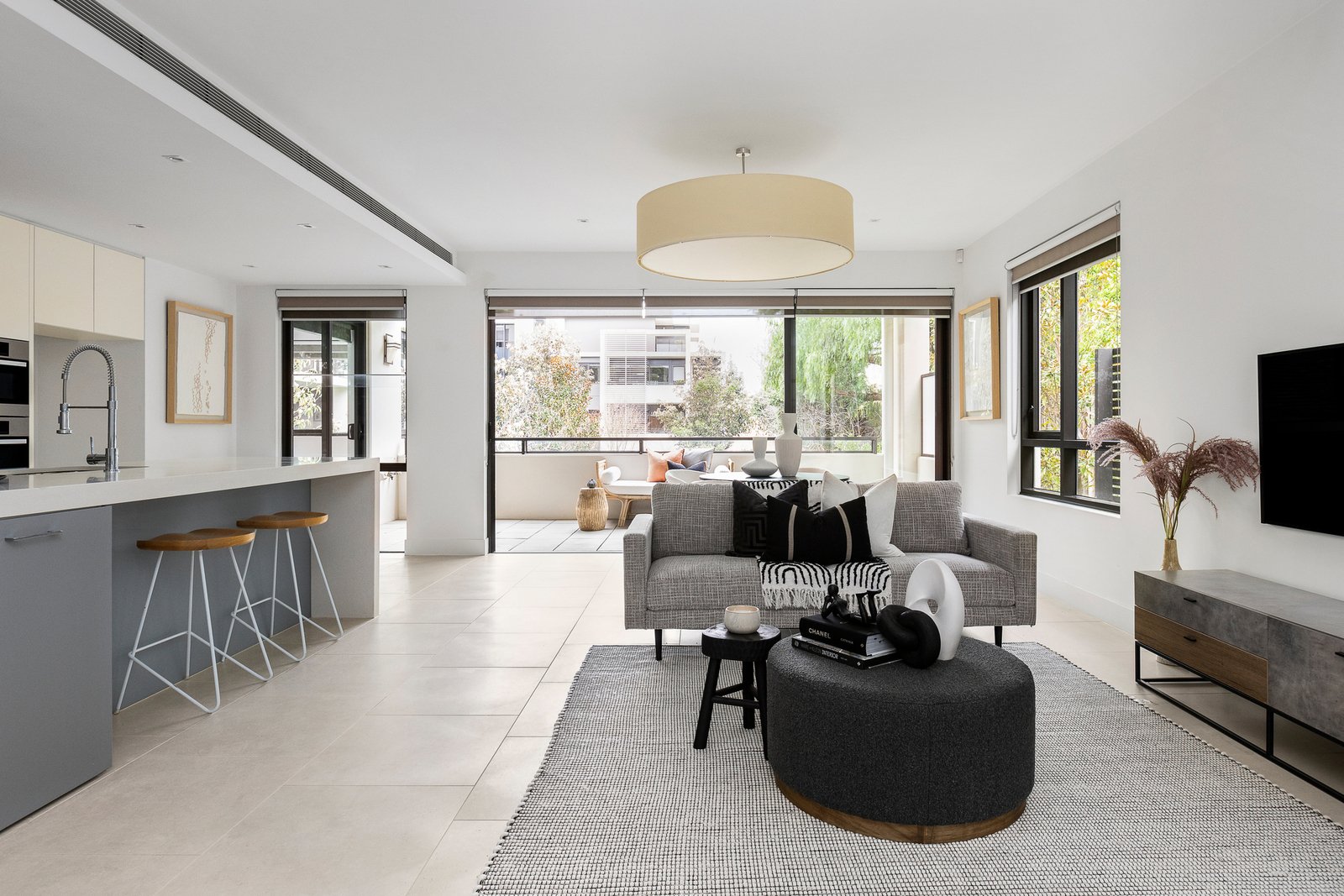 206/33 Wattle Road