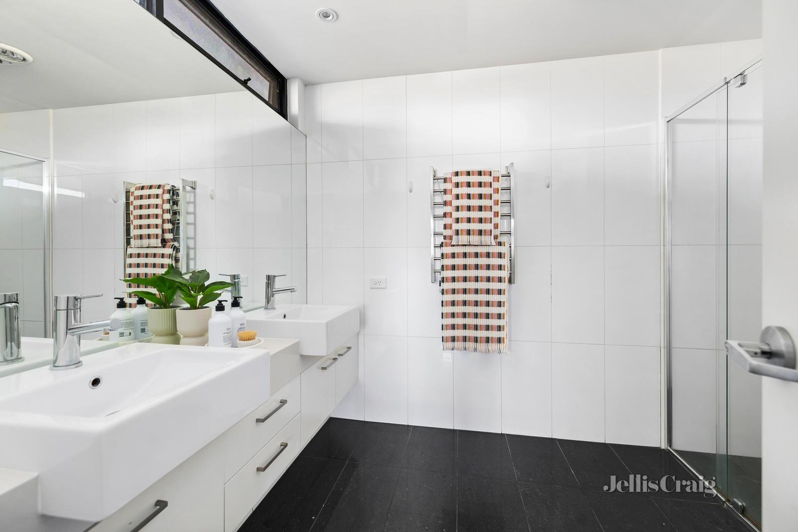20/64-66 Riversdale Road, Hawthorn image 5