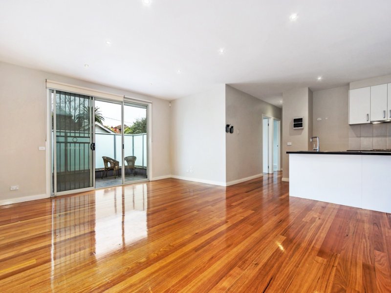 206/662 Whitehorse Road, Mont Albert image 6