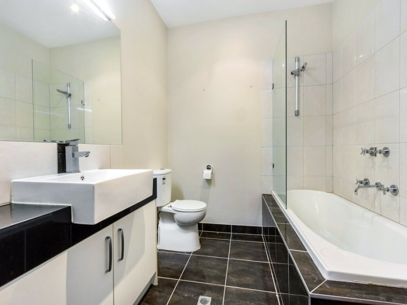 206/662 Whitehorse Road, Mont Albert image 10