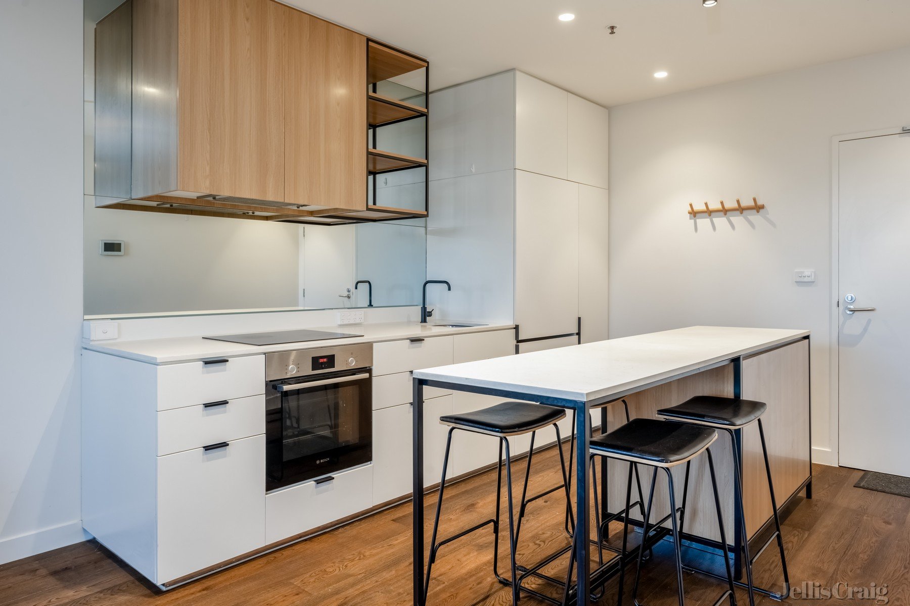 206/7-9 Railway Place, Fairfield image 2