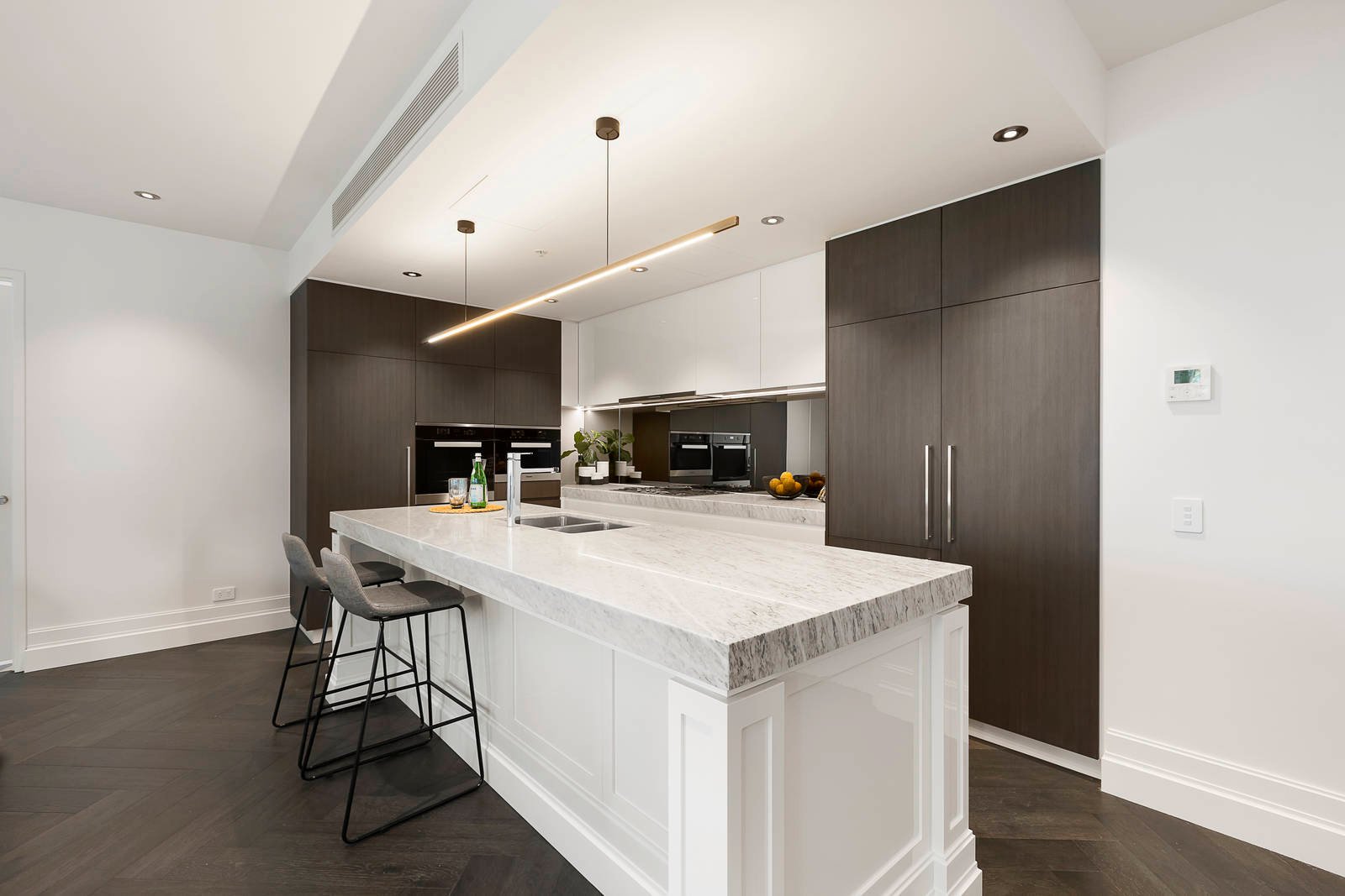 Property Gallery Thumbnail 3