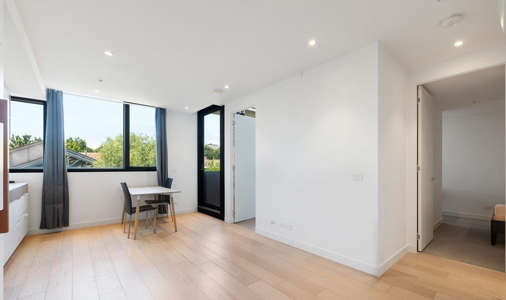 206/740 Station Street, Box Hill South image 3