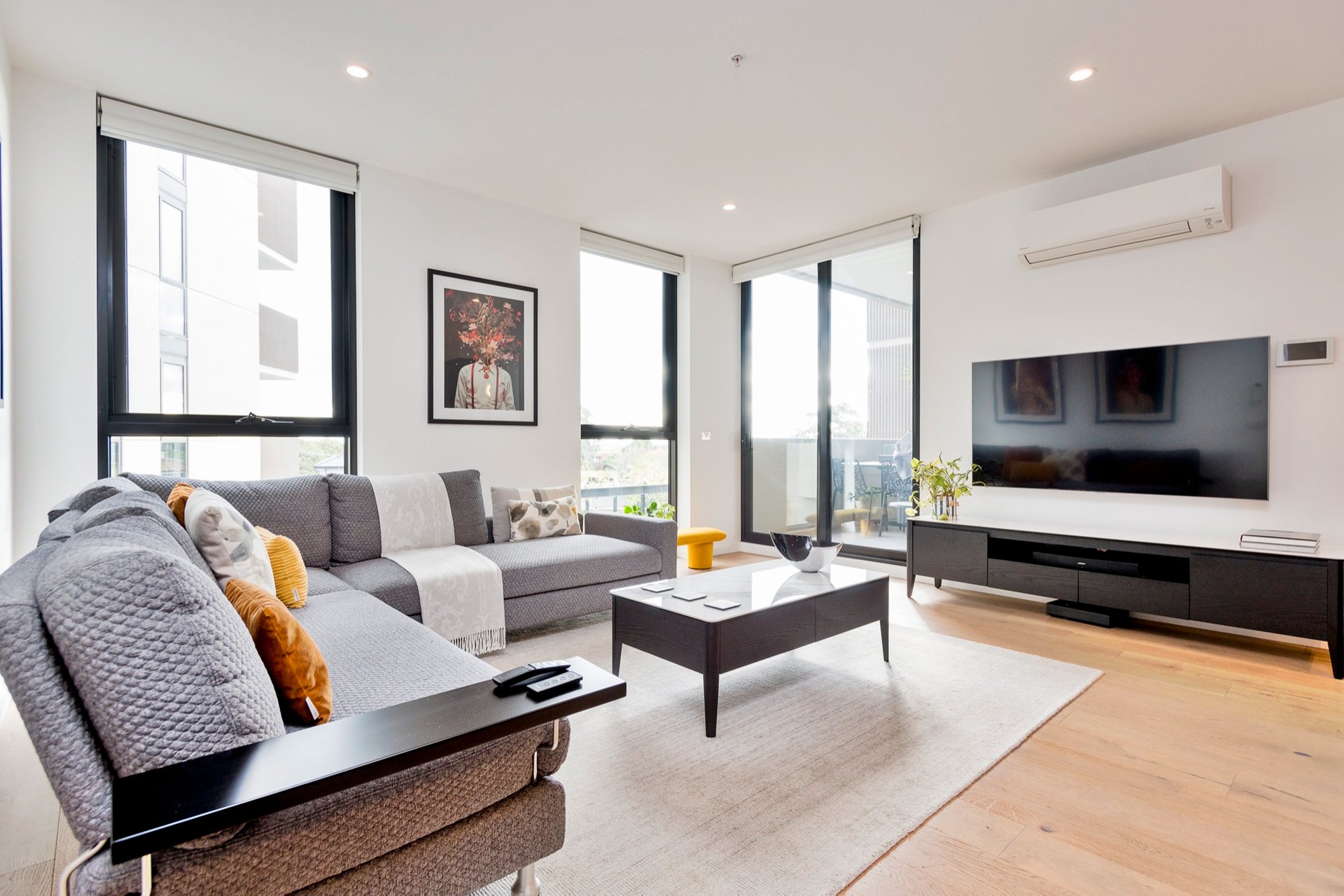 206/8 North Street, Ascot Vale image 4